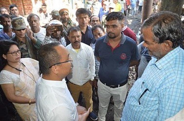 Opposition leader Animesh Debbarma visited Battala market. TIWN Pic Nov 28